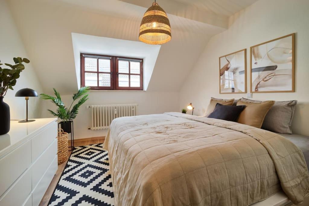 Exklusive Designer-Wohnung In Wittlich - Ideal Fuer Geschaeftsreisende, Firmen & Paare - Top Zentrumslage Buitenkant foto